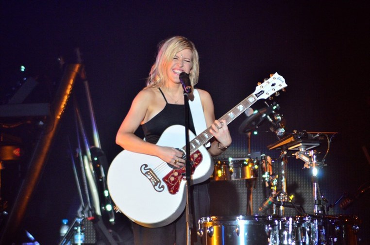 Ellie Goulding in Lebanon